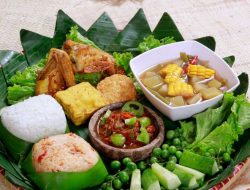 10 Resep Makanan Khas Sunda, Variasi Menu Menggugah Selera!