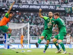 Hasil dan Klasemen Liga 1: Persebaya Puncaki, Persib Kedua