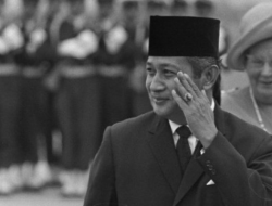 Diusulkan Jadi Pahlawan, Soeharto Bawa Polemik Baru