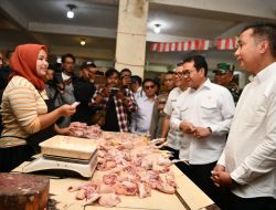 Jelang Nataru, Harga Cabai Naik, Sembako Lainnya Stabil