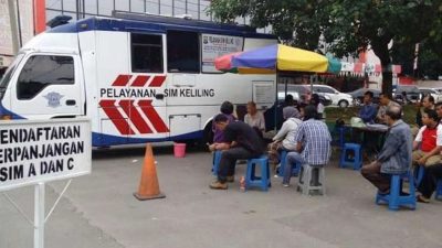 Mau Urus SIM? SIM Keliling Siap Melayani