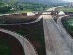 3 Desa di Garut Terima Uang Ganti Rugi Tol Getaci,Totalnya Capai Rp 65 Miliar
