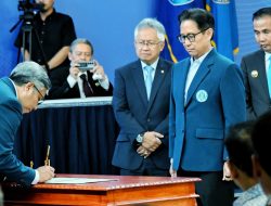 Hadiri Pelantikan Tatacipta Dirgantara, Bey Harap Bawa ITB Jadi Kampus Kelas Dunia