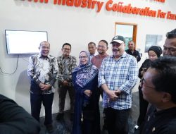 SMKN 1 Garut Percontohan Penerapan Energi Terbarukan