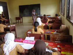 Kepala SMA di Subang Curhat Lebih Butuh Ruang Kelas Baru daripada TIK