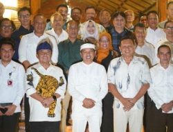 Dedi Mulyadi Kumpulkan Sekda se-Jabar, Minta Bekerja dengan Hati Pikirkan Masyarakat