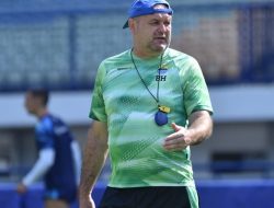 PSIS Semarang Vs Persib Bandung,  Bojan Tak Persoalkan Laga Tanpa Penonton