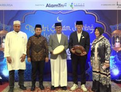 Di Nyantri Saham:  Sandiaga Uno Bahas Investasi Sejak Muda,  Launching Serambi Muslim
