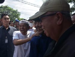 Gubernur Jabar Bongkar Bangunan Liar, Kades yang Marah Berubah Setuju