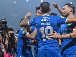 Liga 1 2024-2025: Persib Bandung Pesta Gol, Menuju Gelar Juara Liga 1