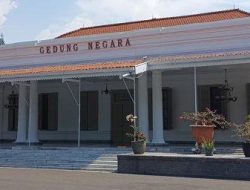 Budayawan Usulkan Nama Kantor Gubernur Jabar Berubah Jadi Bale Subang Larang 