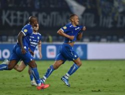Butuh 8 Poin Lagi,  Laga Persib Bandung vs Barito Putera Jadi Penentuan Juara Liga 1 Indonesia 2024-2025