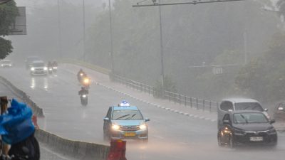 Wilayah Jawa Barat Berpotensi Hujan Lebat pada 9-10 April 2025