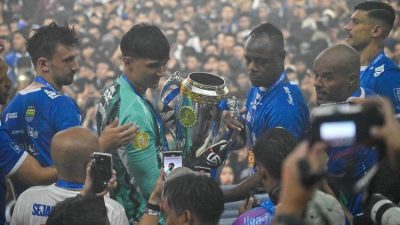 Pesta Persib Juara Liga 1 di GBLA Kacau, Utusan FIFA Jadi Saksi