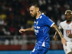 Liga 1 2024/2025: Malut Kalahkan Persib 1-0,  Tunda Pesta Juara Pangeran Biru 