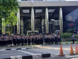 Trinusa Demo di KPK, Tuntut Penahanan Ridwan Kamil dan Sebut Nama Mantan Dirut Keuangan BJB Nia Kania