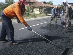 Gubernur Jabar dan Bupati Sukabumi Optimis Urusan Jalan Barutut Beres Dalam 3 Tahun