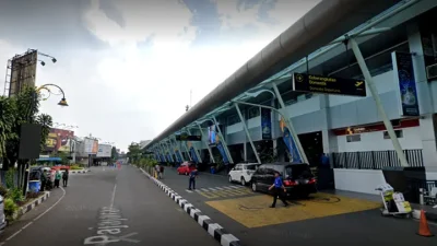 Ingin Bandara Husein Sastranegara Dibuka Lagi, Farhan: Semua ke Halim, Jakarta yang Diuntungkan