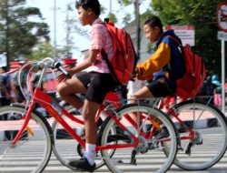 Komunitas di Bandung Gaungkan Pelajar Pakai Sepeda ke Sekolah