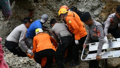 Korban Tewas Longsor Galian C Gunung Kuda Cirebon Jadi 21 Orang