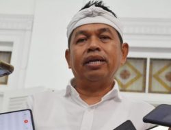 Dedi Mulyadi Gelontorkan Rp 20 Miliar untuk Perbaikan Jalan Desa Tonjong di Cirebon