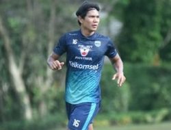 Achmad Jufrianto,  Jadi Pamaén Langka di Persib Bandung