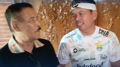 Nominal Tak Sesuai Janji Dedi Mulyadi, Umuh Muchtar Tolak Bonus Rp 365 Juta untuk Persib 