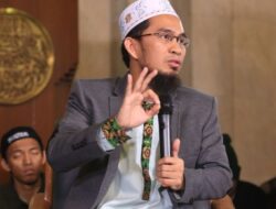 Cita-cita Jadi Guru Besar, Ustad Adi Hidayat Ngajar Linguistik di UPI Bandung