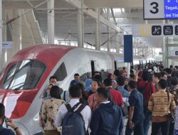 Bandara Husein Tutup, Wisatawan Malaysia Memilih Whoosh Kunjungi Bandung