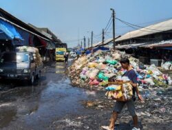 Dedi Mulyadi Ingatkan Sampah Pasar Caringin Tanggung Jawab Pengelola