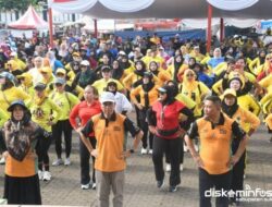 Hari Jadi Ke-155 Kabupaten Sukabumi, Ribuan Warga Ikut Senam dan Jalan Santai   