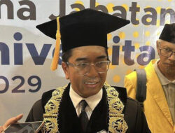 Prof Heri, Rektor UI, Nyentak jadi “Zionis” dina Wisuda Mahasiswa