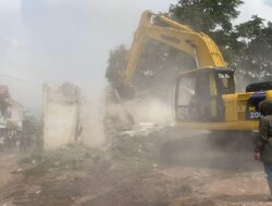 Alasan Tak Ada Ganti Rugi Penggusuran Ratusan Bangunan di Bantaran Situ Ciburuy