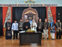 Wabub Kuningan Tuti Andriani Hadiri Milangkala Desa Cisantana ke-45