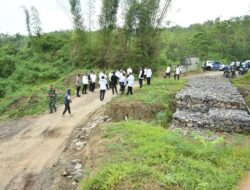 Bupati Dony Ahmad Munir, Jalan ke Surian Harus Direlokasi