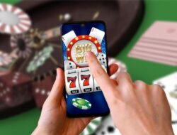 Ribuan Warga Bandung Kehilangan Bansos Usai Terbukti Main Judi Online