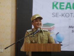 Erwin: Guru Agama di Kota Bandung Harus Jadi Teladan dan Mau Mendengar