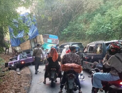 Truk Terperosok di Jalur Cibeber-Campaka Cianjur, Tidak Ada Korban Jiwa