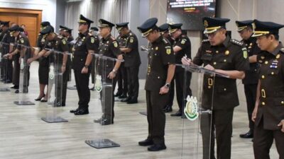 Kajati Jabar Mutasi Besar-Besaran, Lantik 25 Pejabat Baru