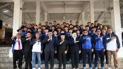 Lepas Tim Futsal BK Porporv 2025, Bupati Dian Tekankan Pentingnya Mental Juara