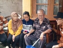 Program Ayeuna Waktuna Berbagi Berkah Bantu Lima Warga di Kelurahan Lembursitu