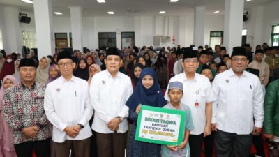 Momentum Hari Santri, Baznas Kabupaten Bekasi Salurkan Bantuan untuk 250 Santri Tahfidz