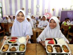 Program Makan Bergizi Gratis di Depok, Langkah Nyata DPR RI Bangkitkan Kesadaran Gizi Nasional