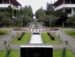 ITB Juara Umum Olimpiade Farmasi Indonesia 2025, UI Nomor Dua