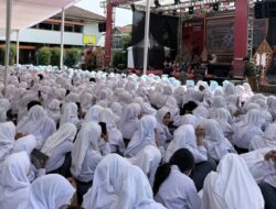 Angkat Budaya Lokal, KPU Jabar Gelar Pendidikan Pemilih Berkelanjutan bagi Gen Z di SMKN 1 Cimahi