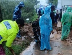 Jalur Selatan Sudah Bisa Dilewati, Longsor Cihurip dan Banjarwangi Rampung Dibersihkan