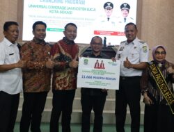 Wali Kota Bekasi Luncurkan Program SIGAP, Hadirkan Perlindungan Nyata untuk Pekerja Rentan