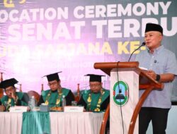 STISHK Kuningan Gelar Wisuda ke 3, Bupati Dian : Berterimakasihlah Pada Orang Tua