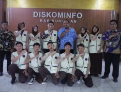 Jejak Pena MTsN 5 Kuningan Kunjungi Diskominfo Untuk Berlatih Jurnalistik