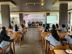 Pelaku Wirausaha Baru Dilatih Memanfaatkan Media Sosial Untuk Memasarkan Produ